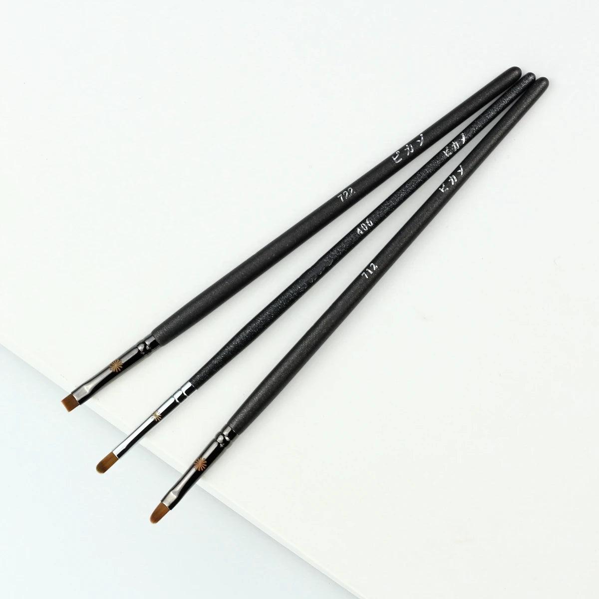 1pc Precision Eyeliner Beveled Concealer Makeup brushes tapered Eyelid Make up brush Flat liner liquid eyebrow 406 712 722