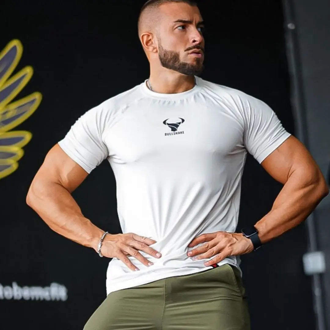 New style Men's Thin Short Sleeve Ice Silk  Summer Gym exercise T shirt  Slim O-neck Bottoming Fashion Men Clothing Tops