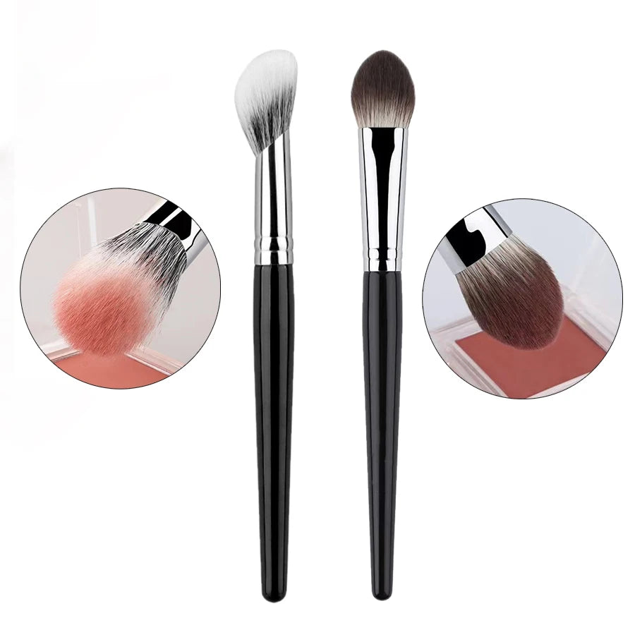 Peach Heart Blusher Brush Powder Blush Cream Liquid Blush Makeup Brushes Flat Small Precise Blush Brush Makeup Tools